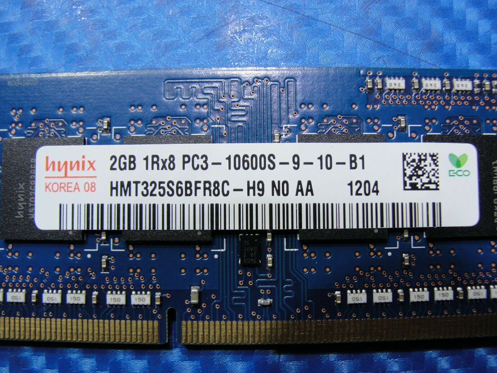 MacBook Pro A1278 Laptop Hynix 2GB Memory PC3-10600S-9-10-B1 HMT325S6BFR8C-H9 Hynix