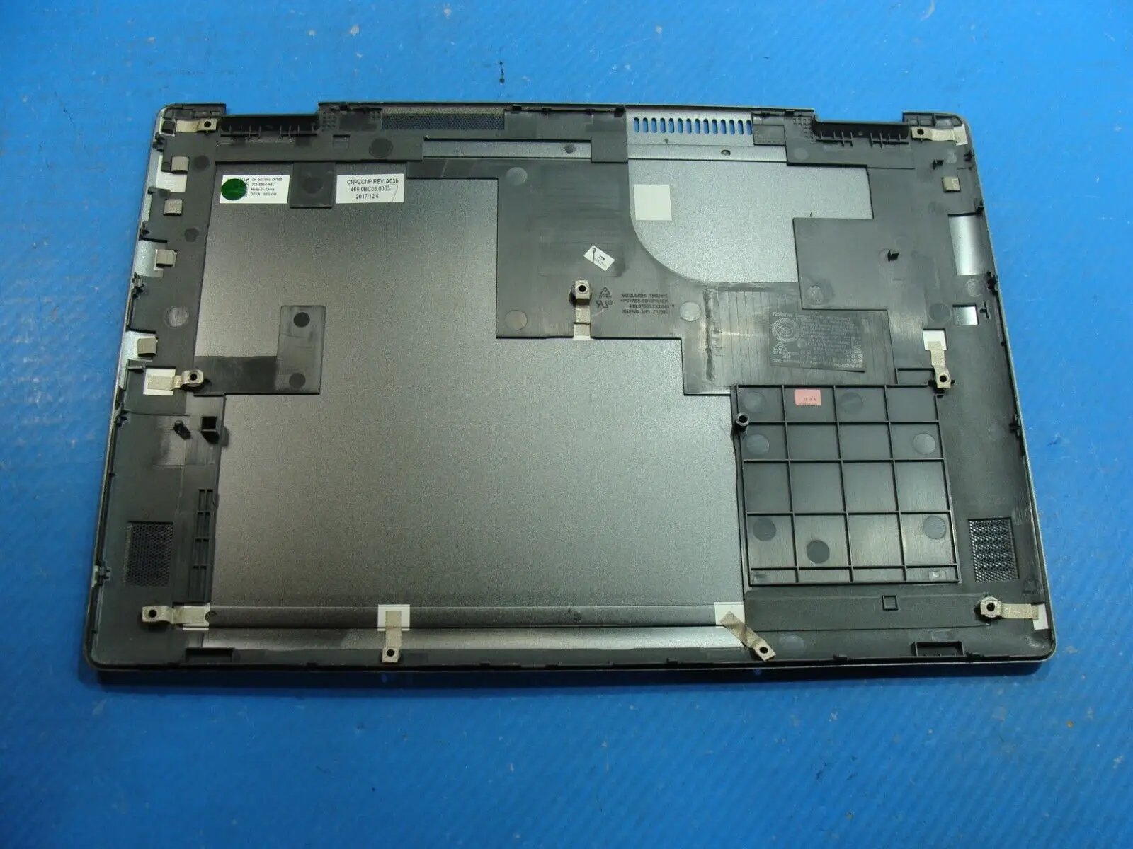 Dell Latitude 3379 13.3