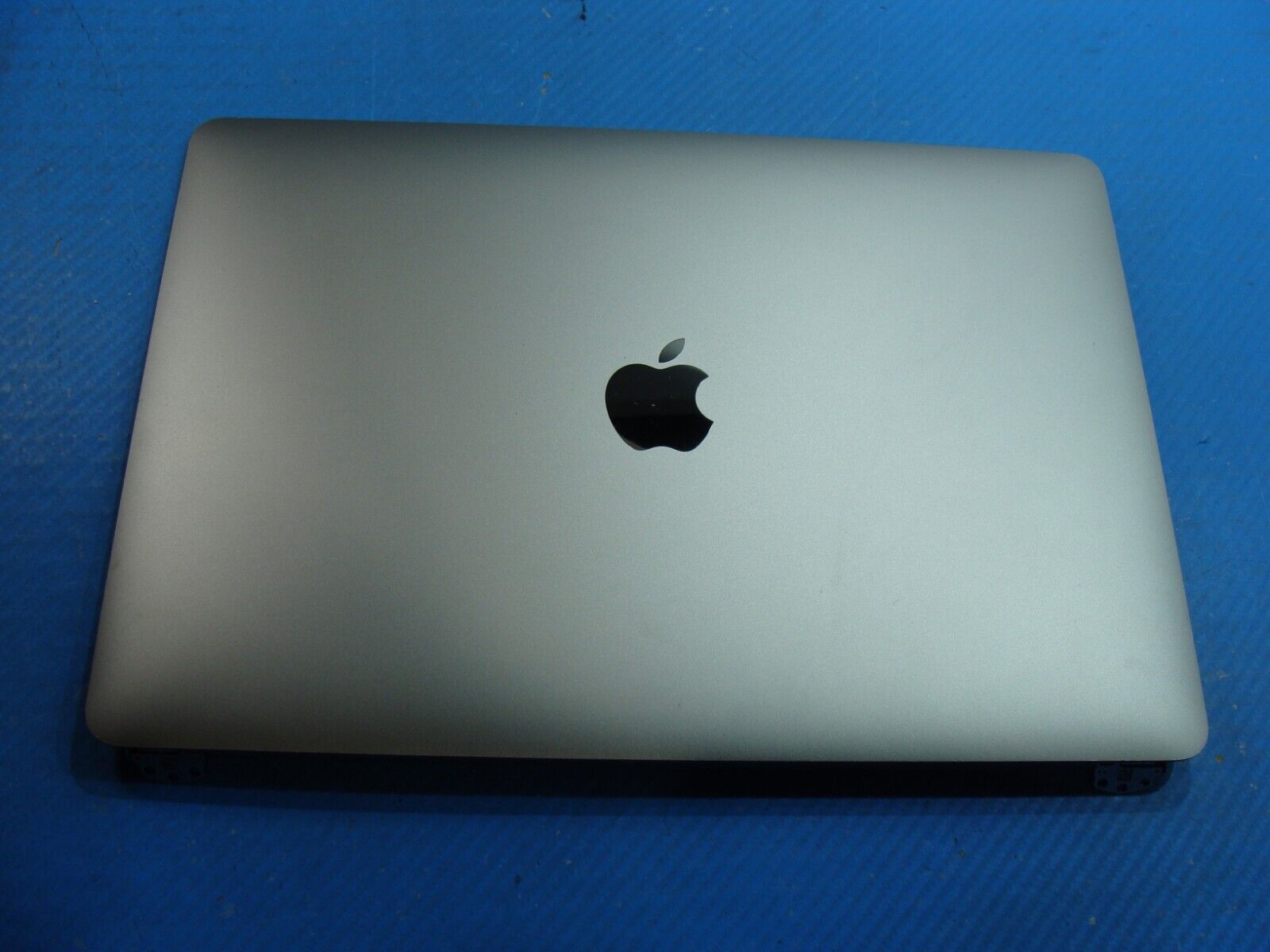 MacBook Pro A2159 13