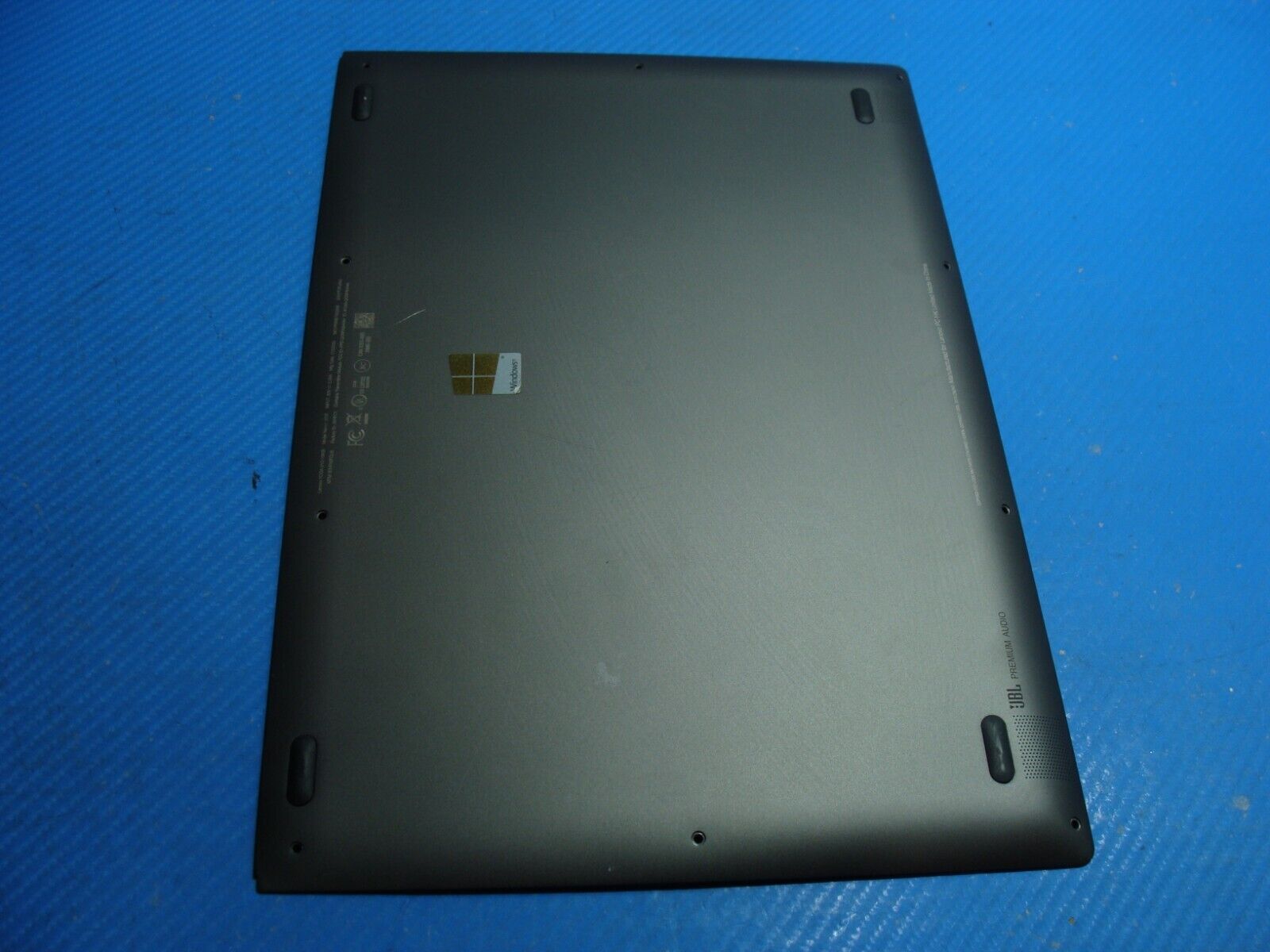 Lenovo Yoga 13.9