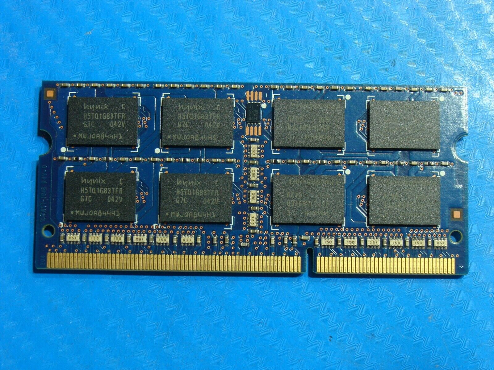 MacBook Pro Laptop Hynix 2GB Memory Ram PC3-8500S-7-10-F2 HMT125S6TFR8C-G7 - Laptop Parts - Buy Authentic Computer Parts - Top Seller Ebay