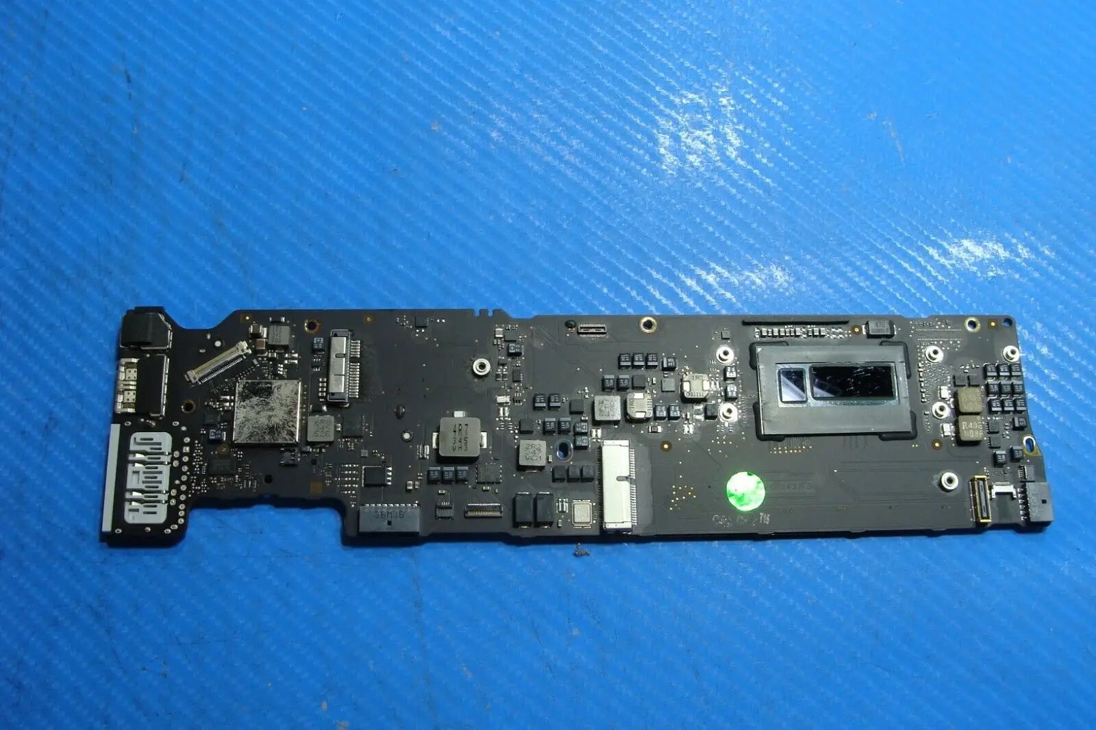 MacBook Air A1466 13 2013 MD760LL/A i5-4250U 1.3GHz 4GB Logic Board 661-7476