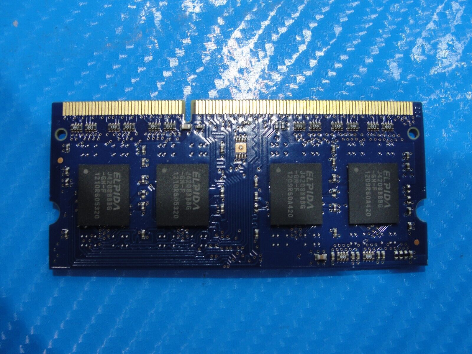 Asus V550CA-DB71T Elpida 4GB PC3-12800S RAM Memory SO-DIMM EBJ40UG8BBU0-GN-F