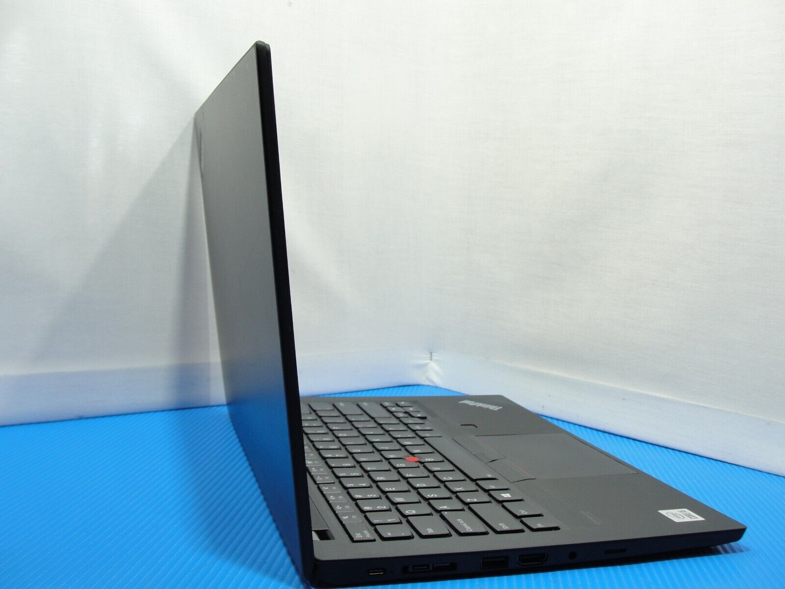 Lenovo ThinkPad T14 Gen 1 14