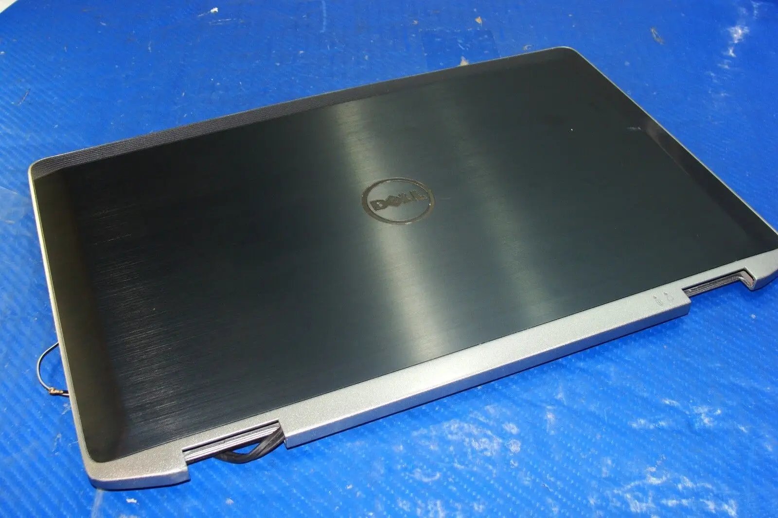 Dell Latitude 13.3 E6320 Genuine Laptop LCD Back Cover w/Front Bezel DWV1R