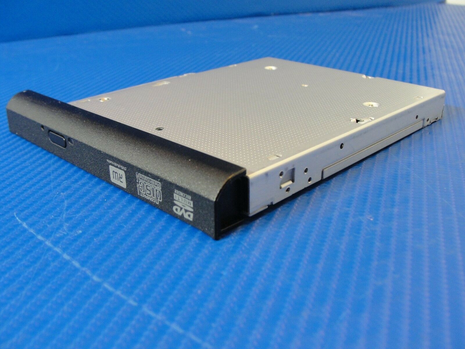 Toshiba Satellite A665-S6050 16