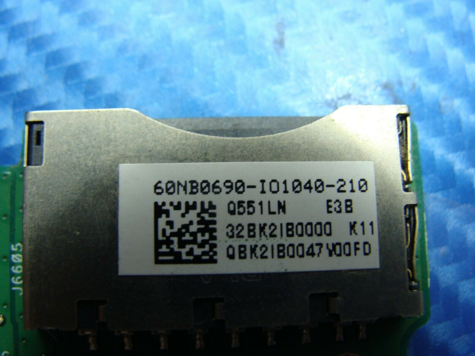 Asus Q551LN-BBI706 15.6