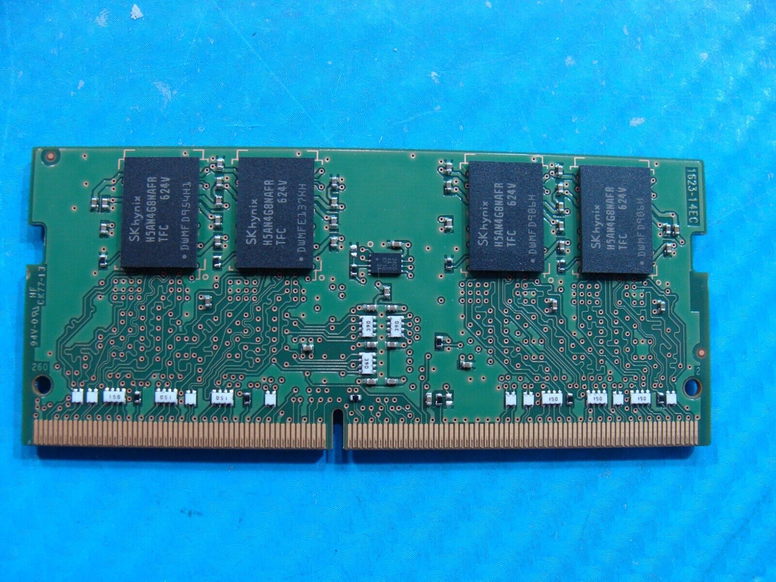 Dell 13 5368 So-Dimm SK Hynix 4GB 1Rx8 Memory RAM PC4-2133P HMA451S6AFR8N-TF