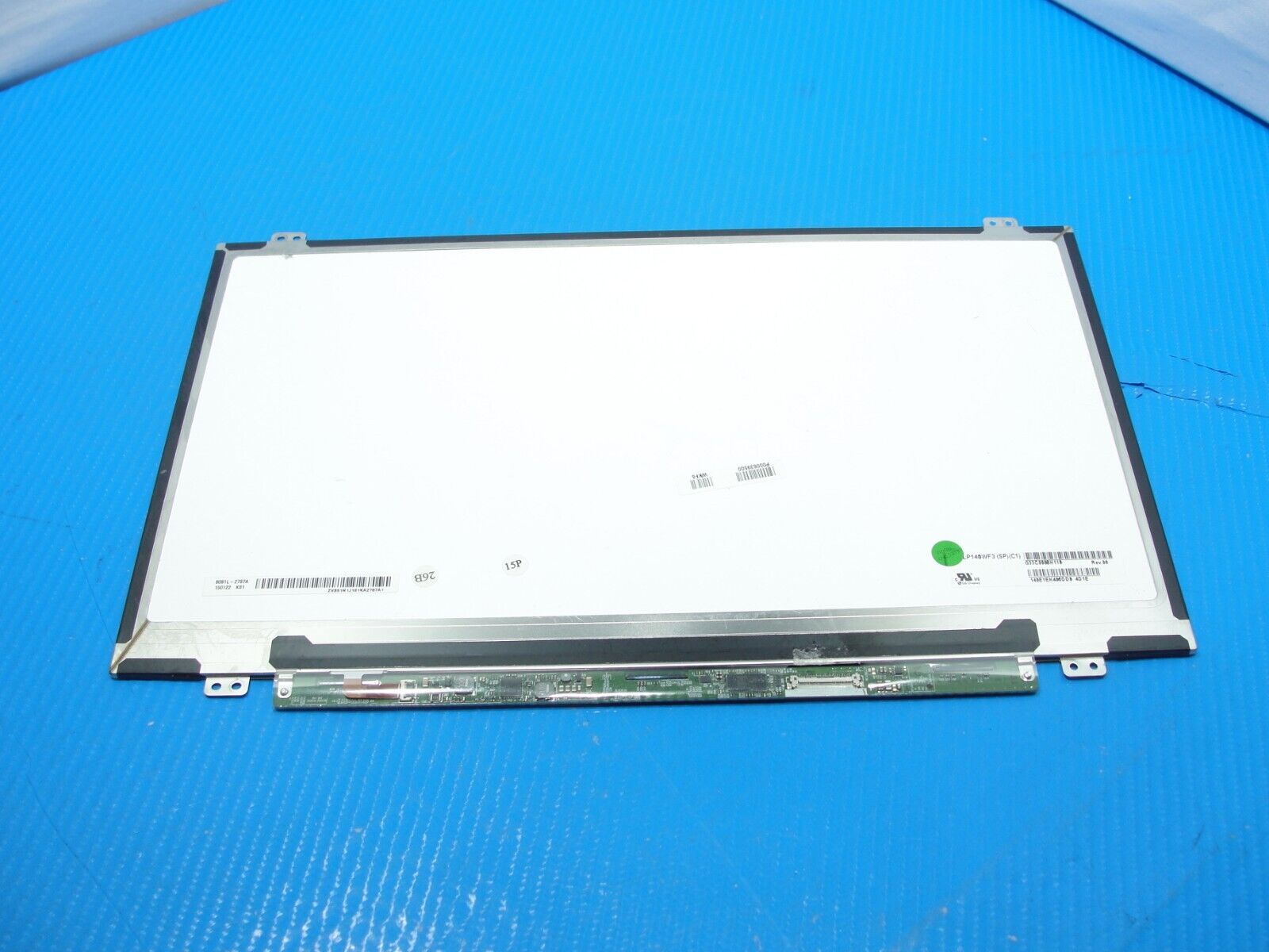 Toshiba Satellite E45-B 14