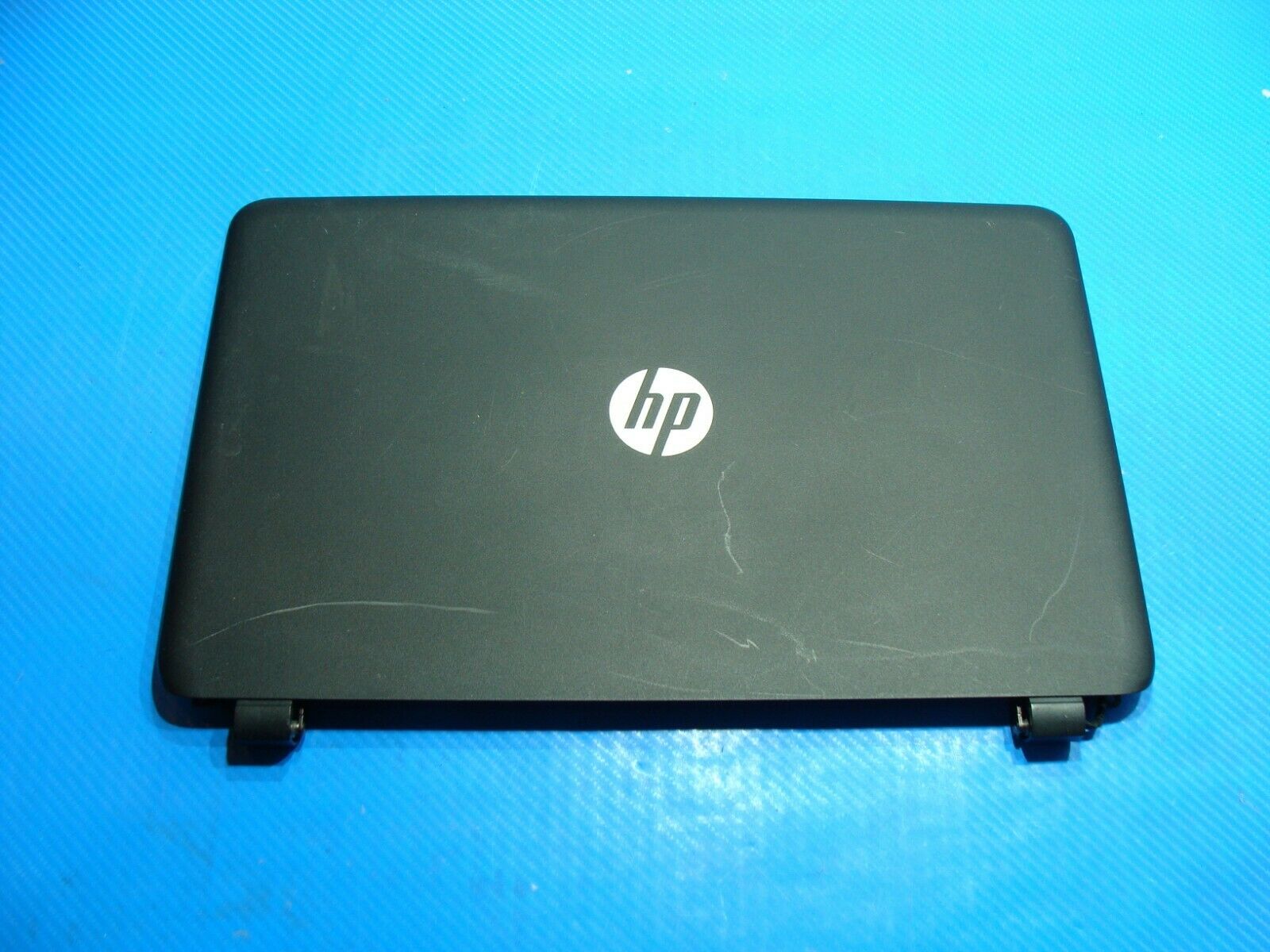 HP Notebook 15-f215dx 15.6