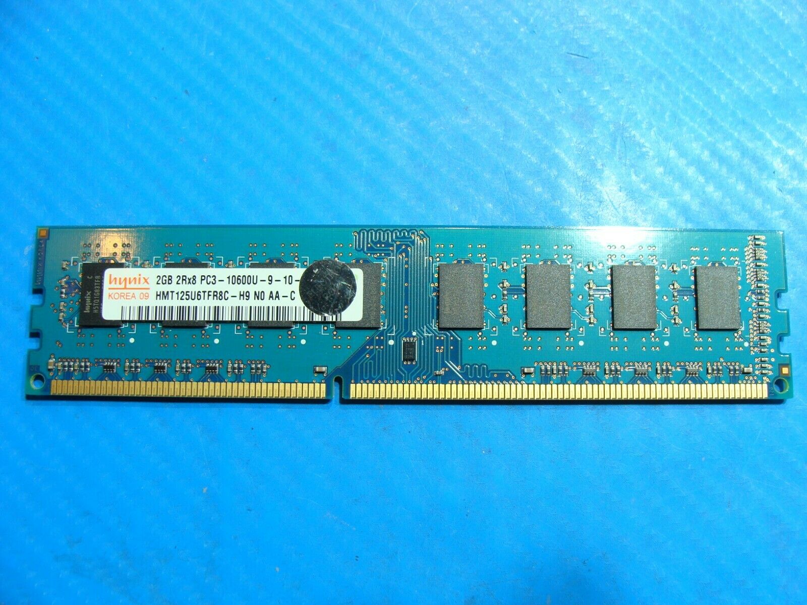 Dell 8100 Dimm Hynix 2GB Memory PC3-10600U-9-10-B0 HMT125U6BFR8C-H9 