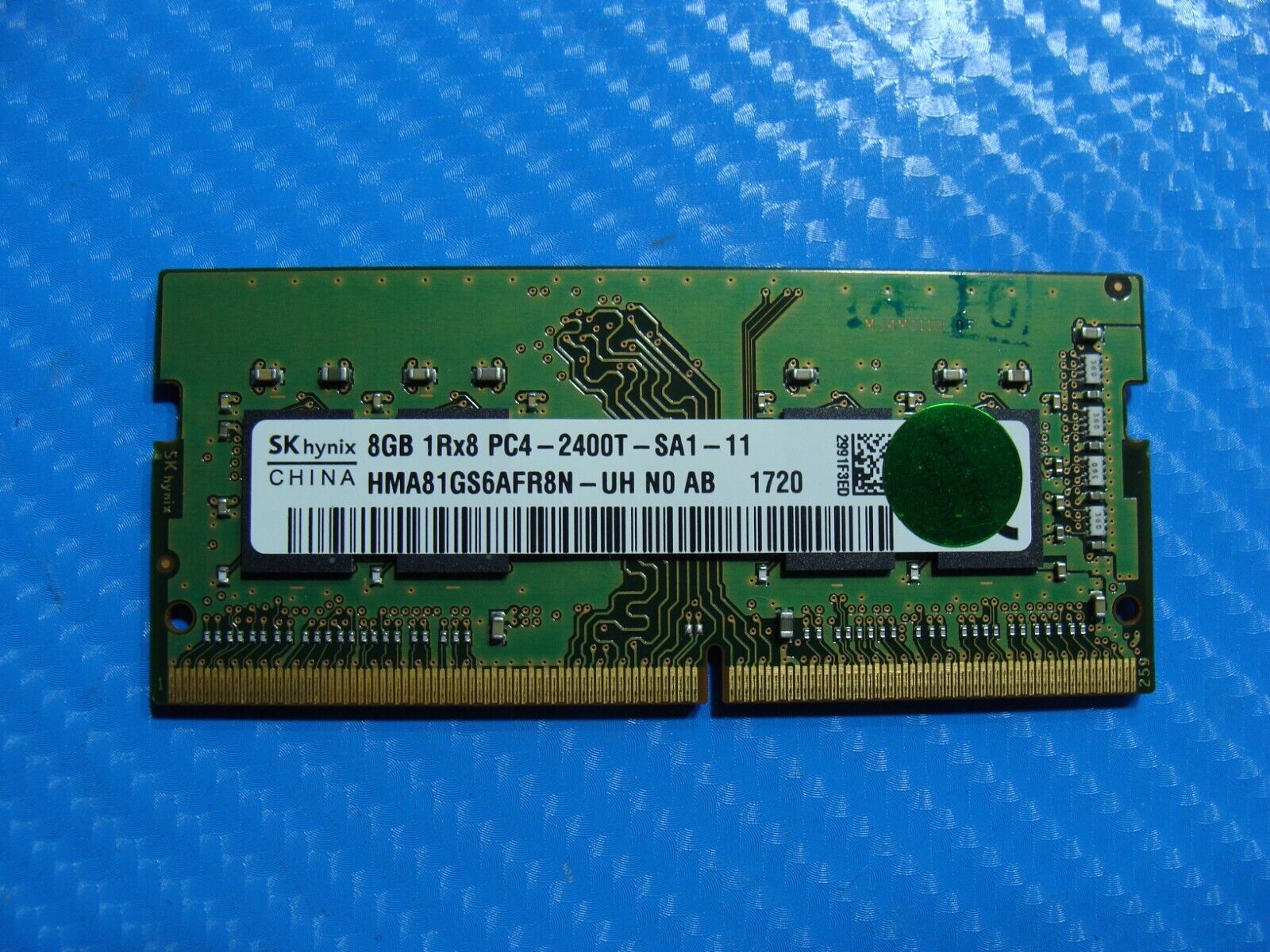 Dell 15-7567 SK Hynix 8Gb 1Rx8 PC4-2400T Memory Ram So-Dimm HMA81GS6AFR8N-UH