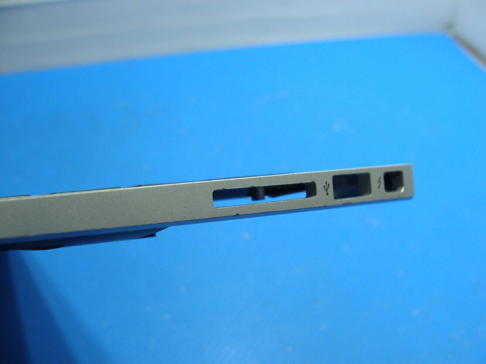 MacBook Air A1466 2015 MJVE2LL/A 13