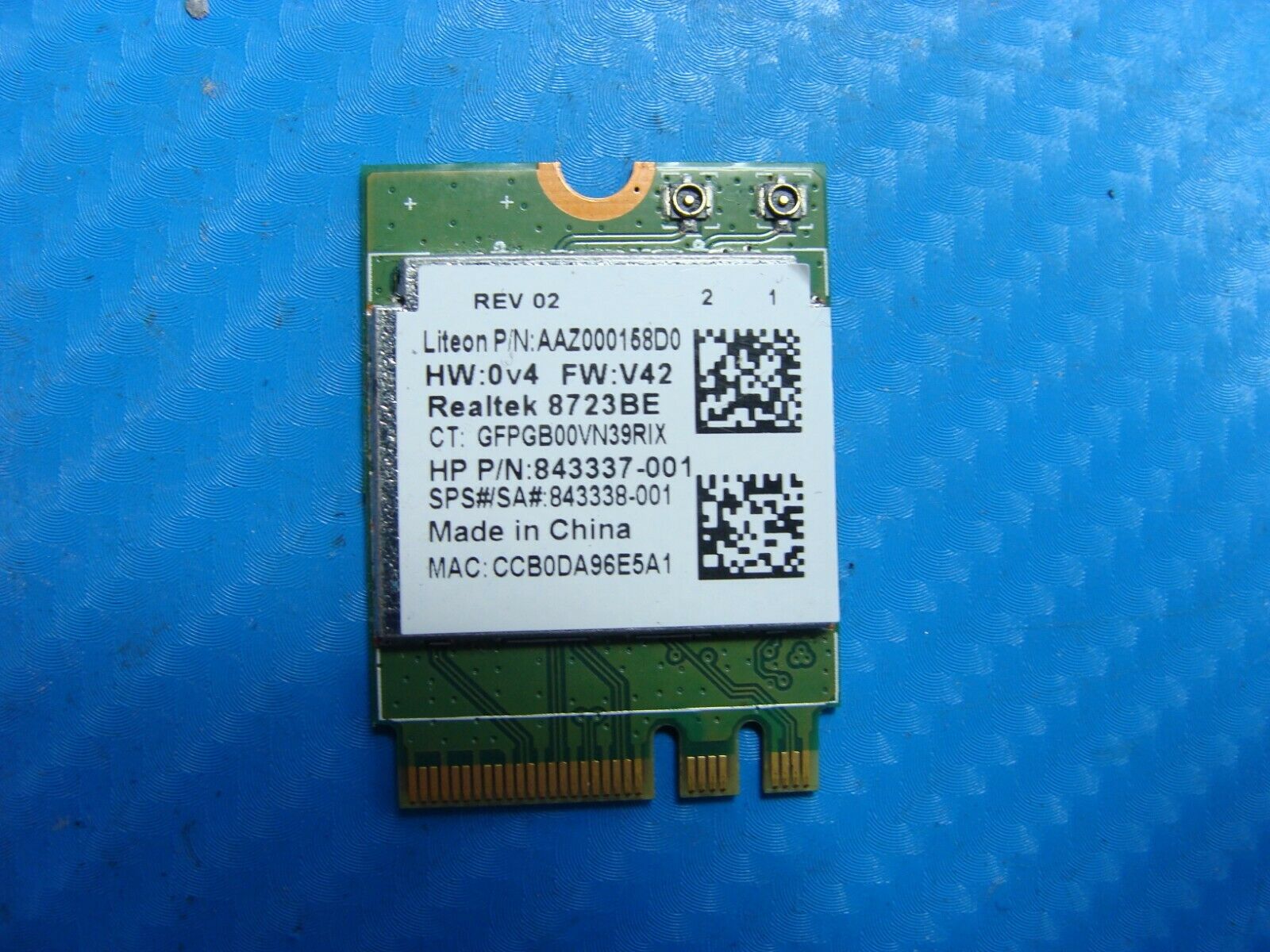 HP Pavilion 15-au063nr 15.6