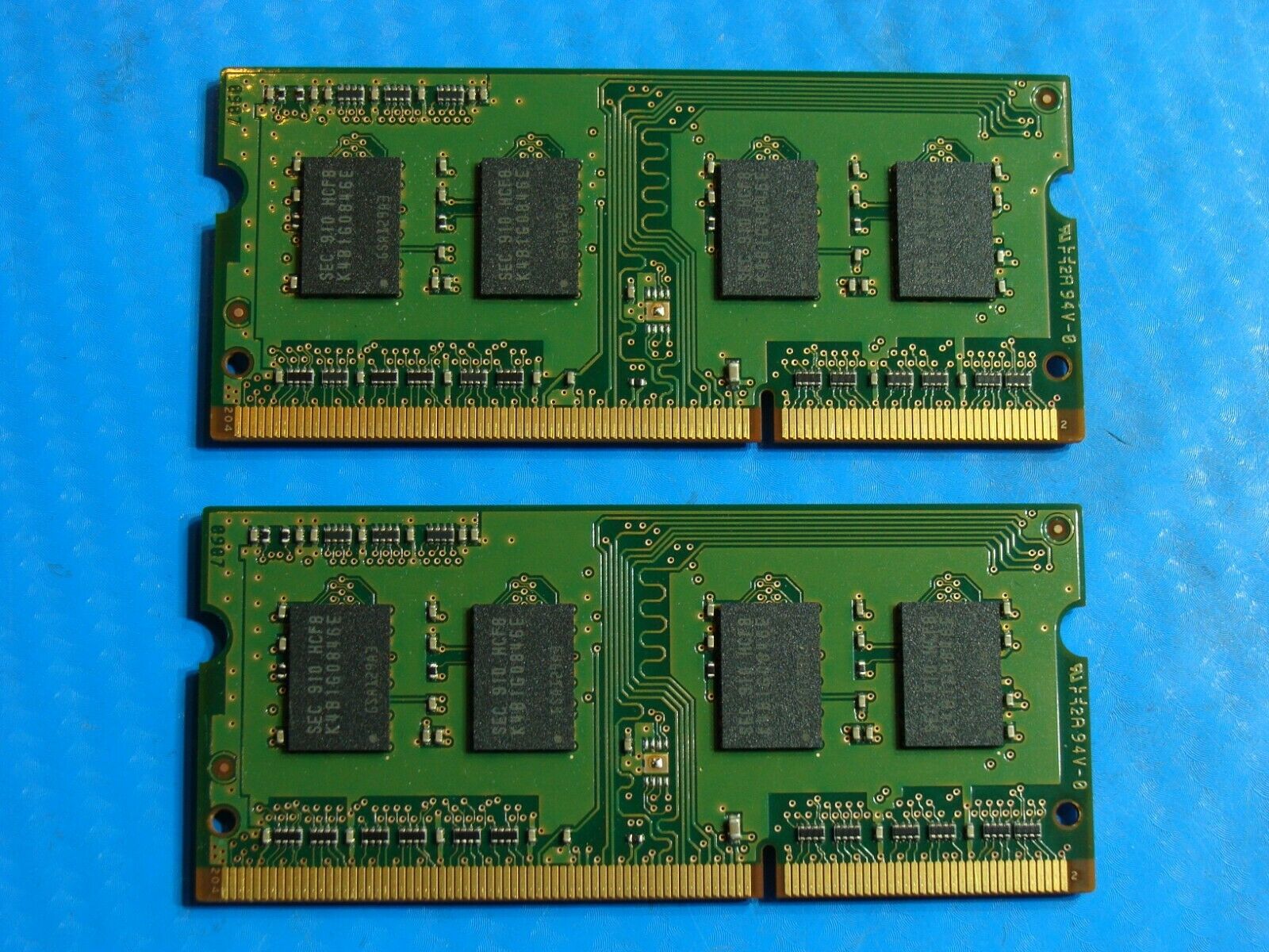 Macbook Pro A1278 SO-DIMM Samsung 1GB x2 RAM Memory PC3-8500S M471B2873EH1-CF8 