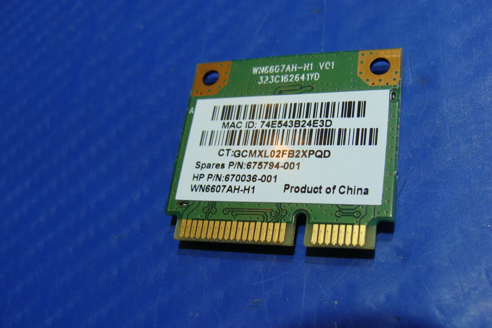 HP 2000-2b10NR 15.6