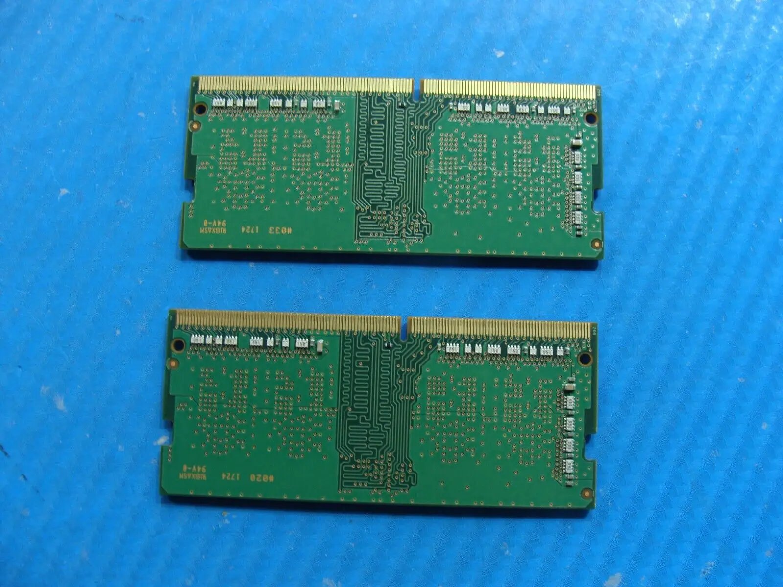 Dell 15 7573 Samsung 8GB (2x4GB) PC4-2400T Memory RAM SO-DIMM M471A5244CB0-CRC