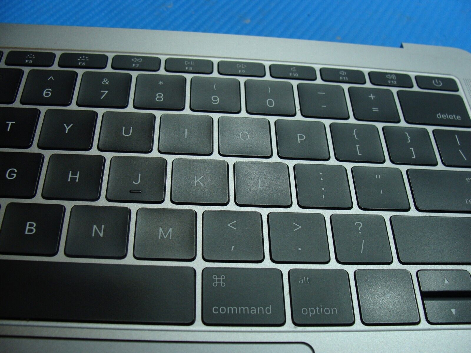 MacBook Pro A1708 Late 2016 MLL42LL/A 13