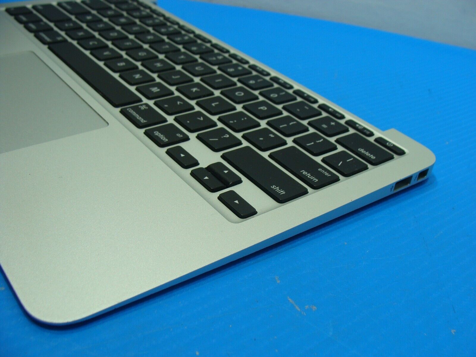 MacBook Air A1465 11