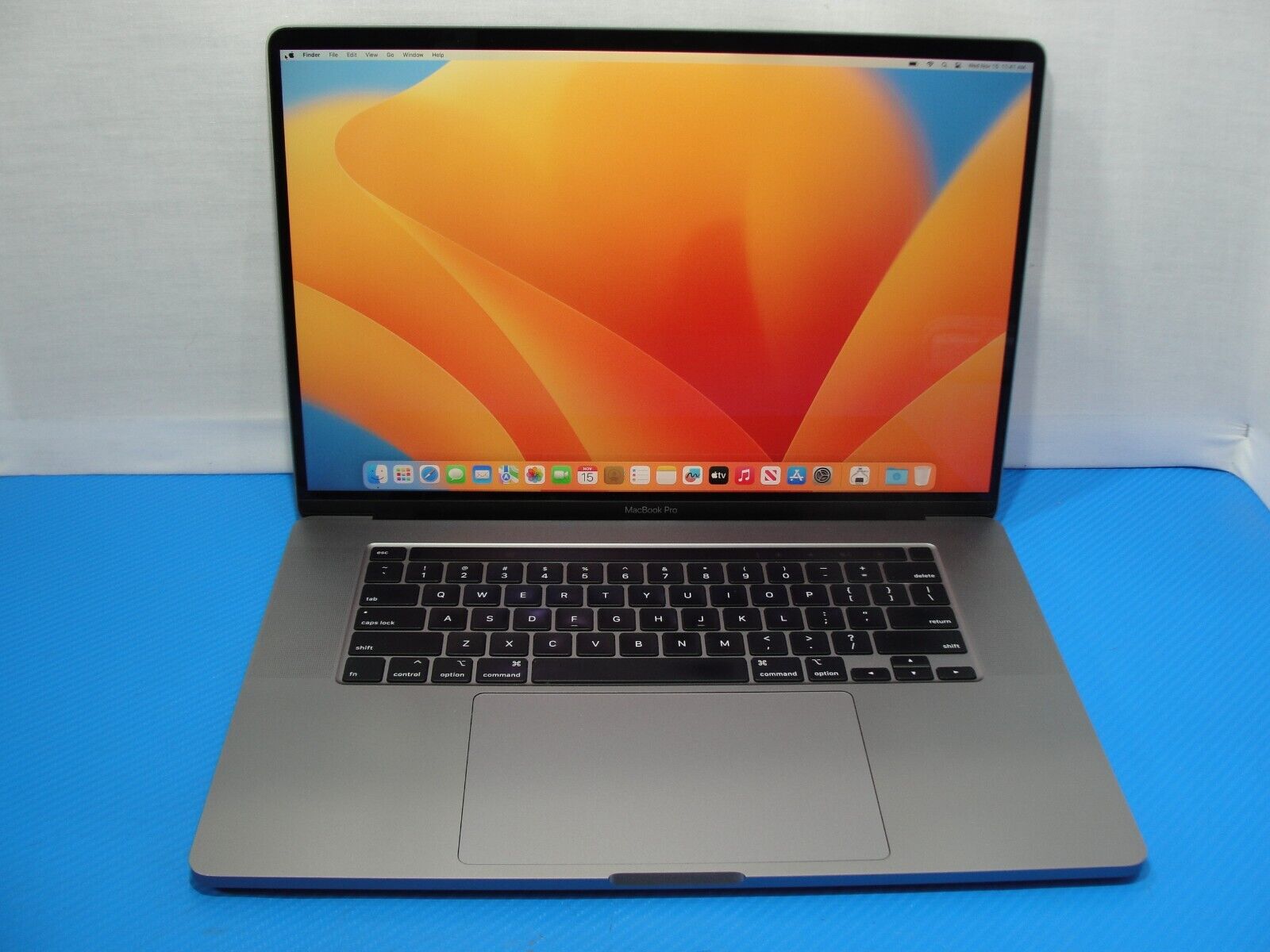 Apple MacBook Pro 16 A2141 2019 i7-9750H 16GB 512GB Radeon Pro 5300M 4GB+orig AC