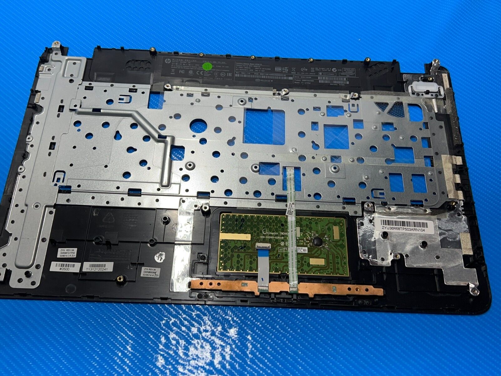 HP Pavilion TS 17-e123cl 17.3