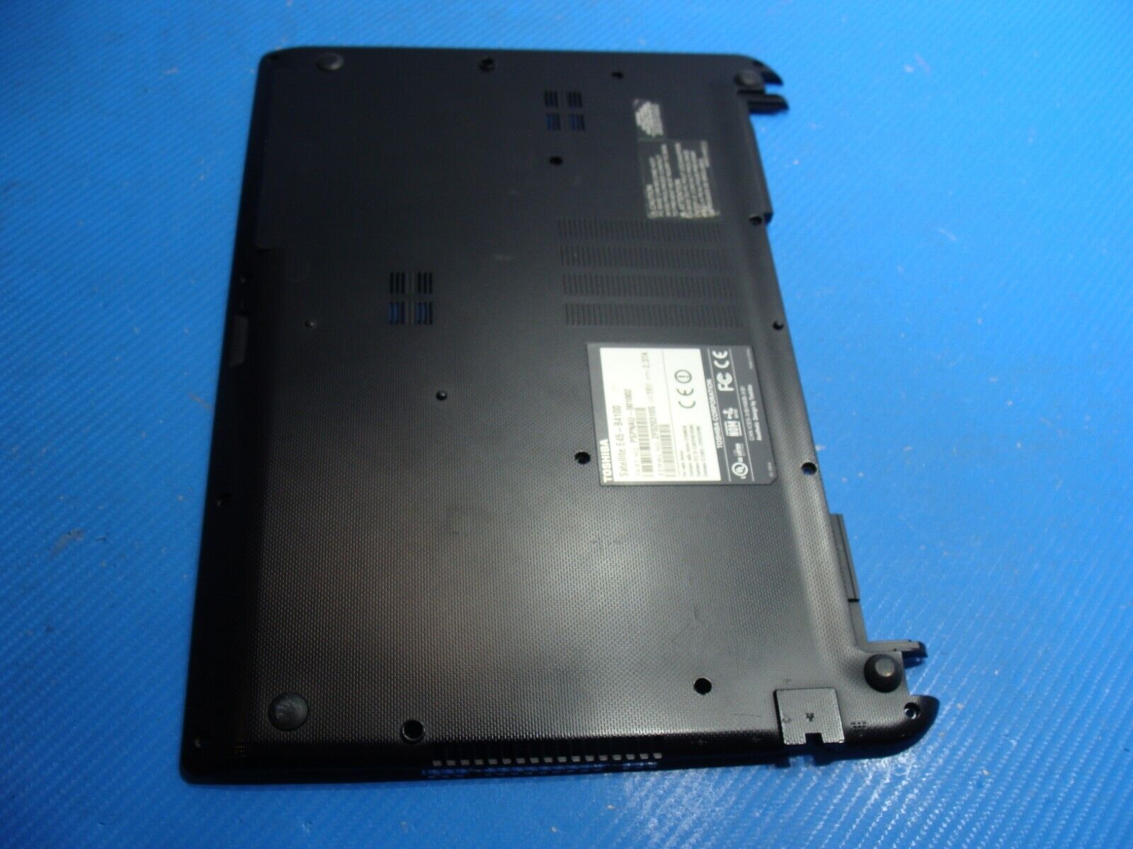 Toshiba Satellite E45-B4100 14