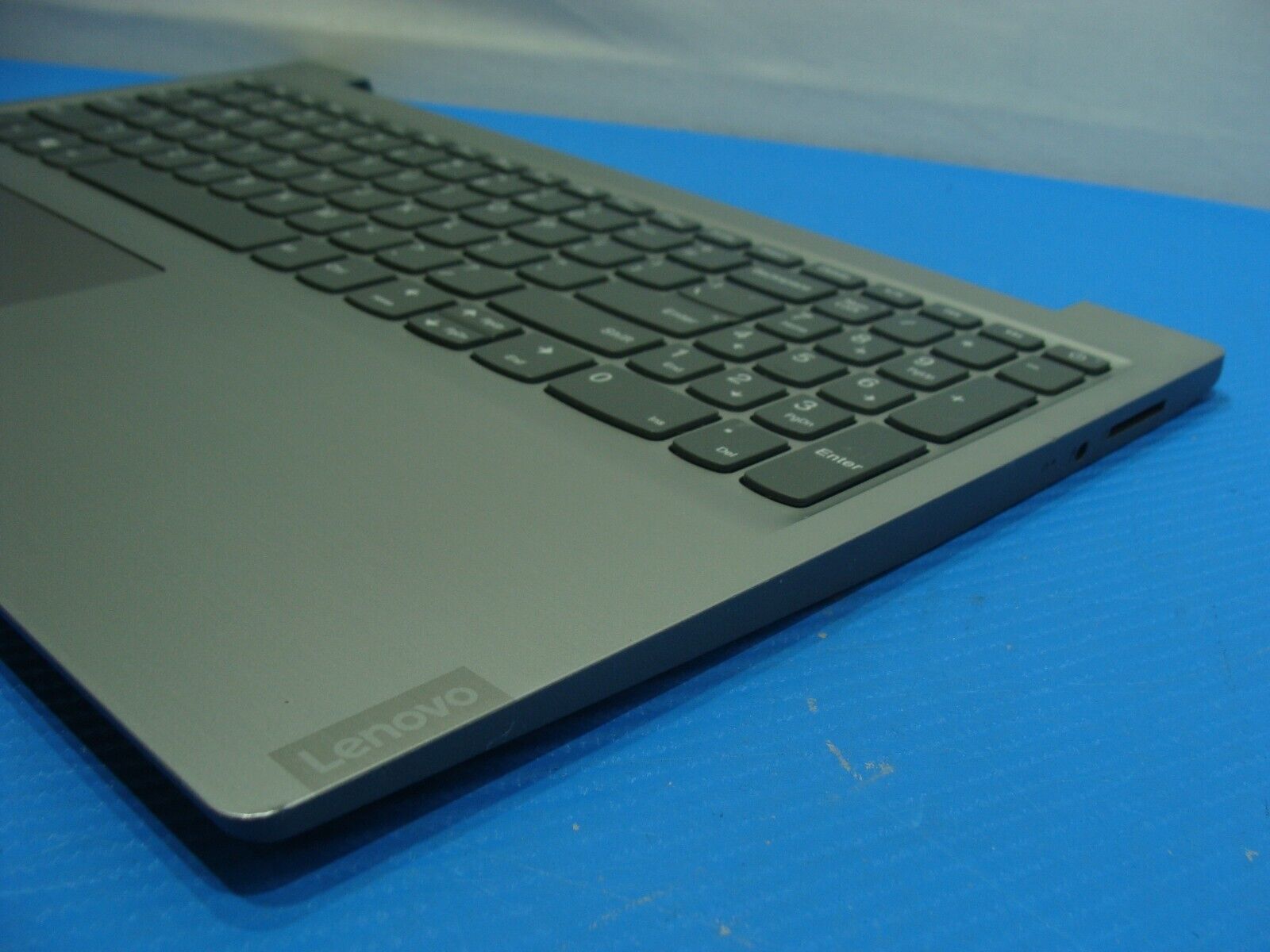 Lenovo IdeaPad 15.6