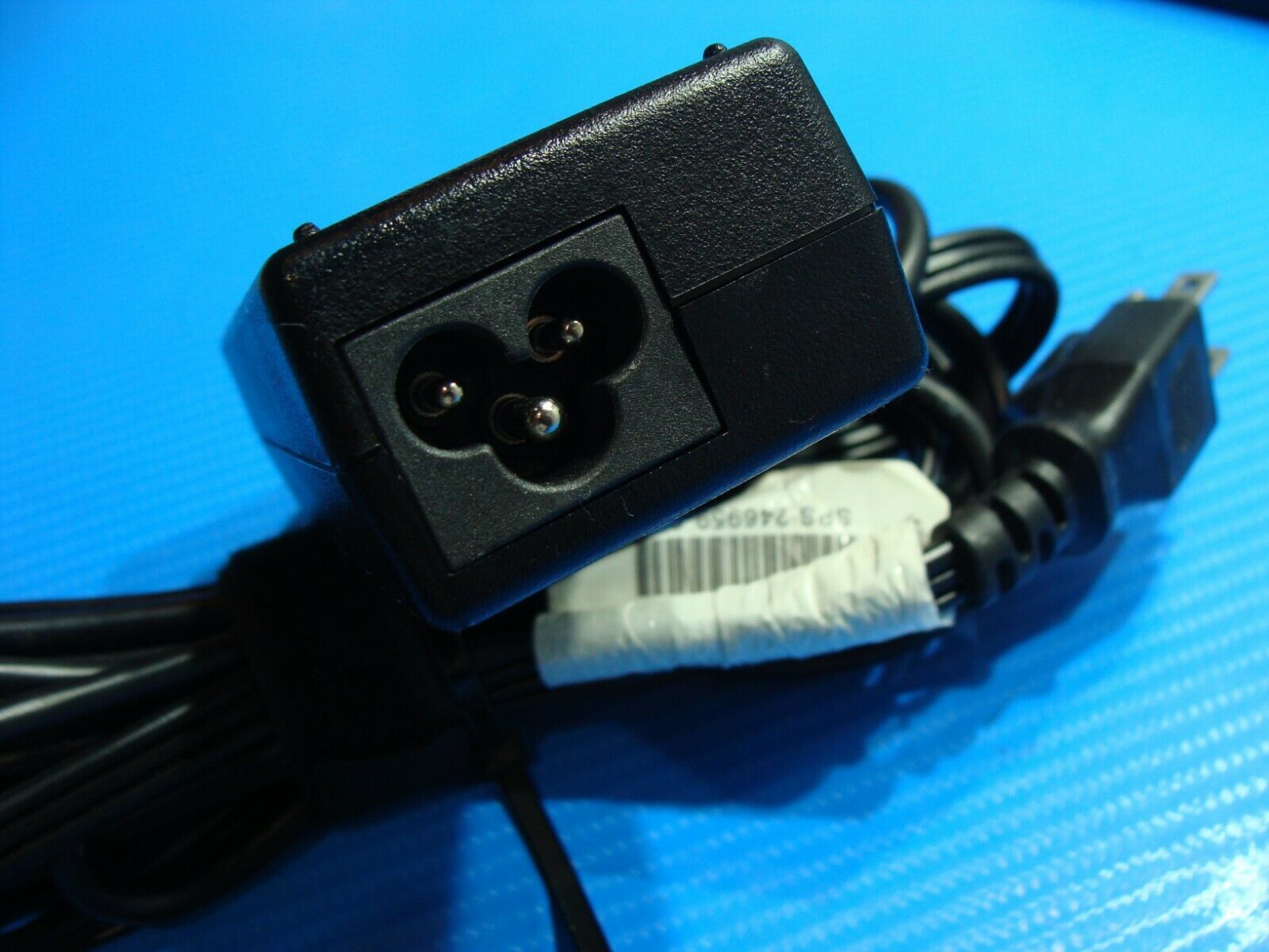 Genuine HP AC Power Adapter Charger 65w P/N 677770-001 19.5V 3.33A 