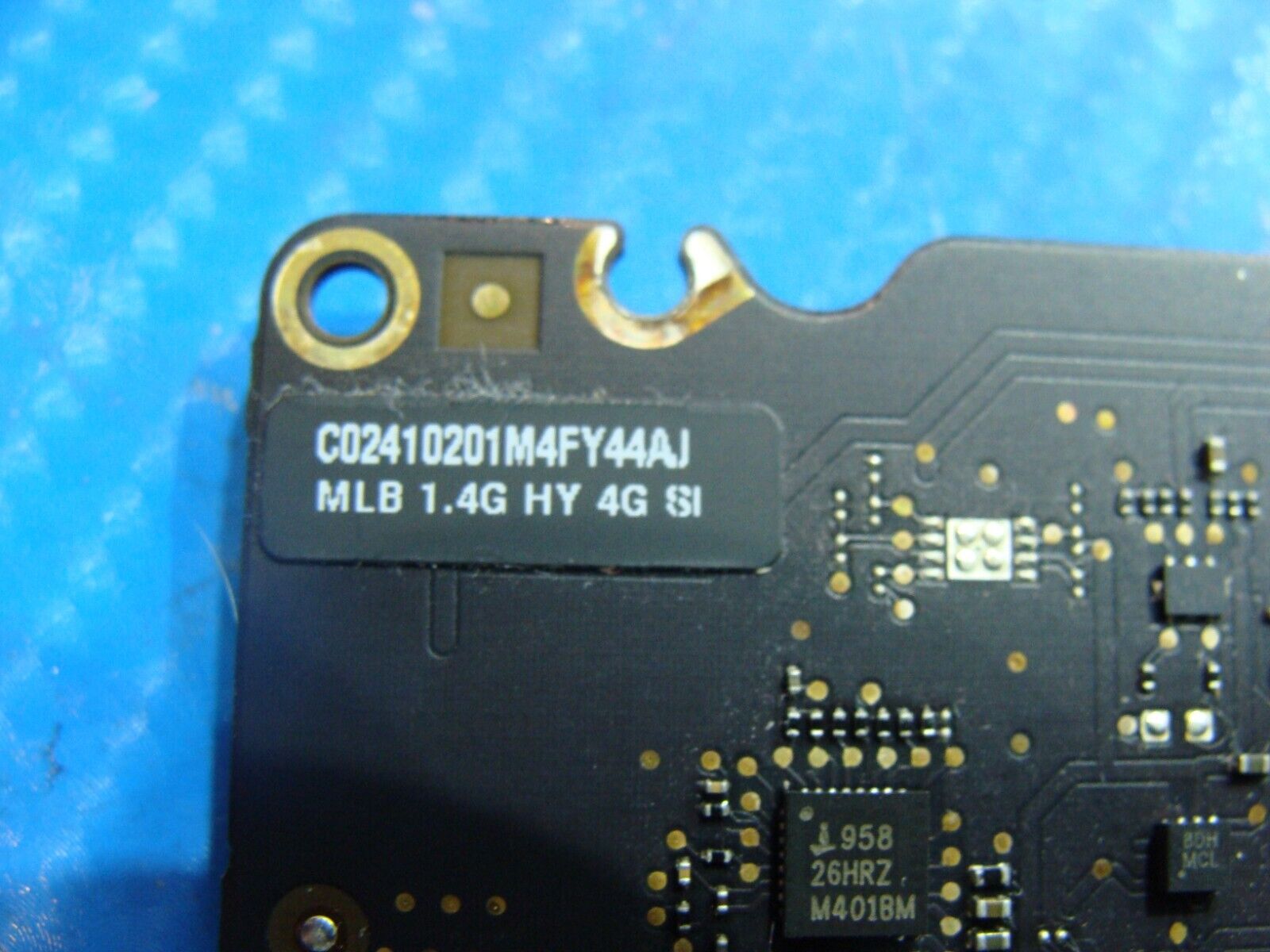 MacBook Air A1465 2014 MD711LL/B i5-4260U 1.4GHz 4GB Logic Board 661-00060 AS IS