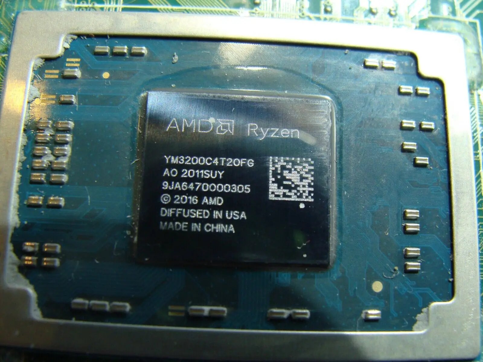 Amd ryzen 3 online 3200u 2.6