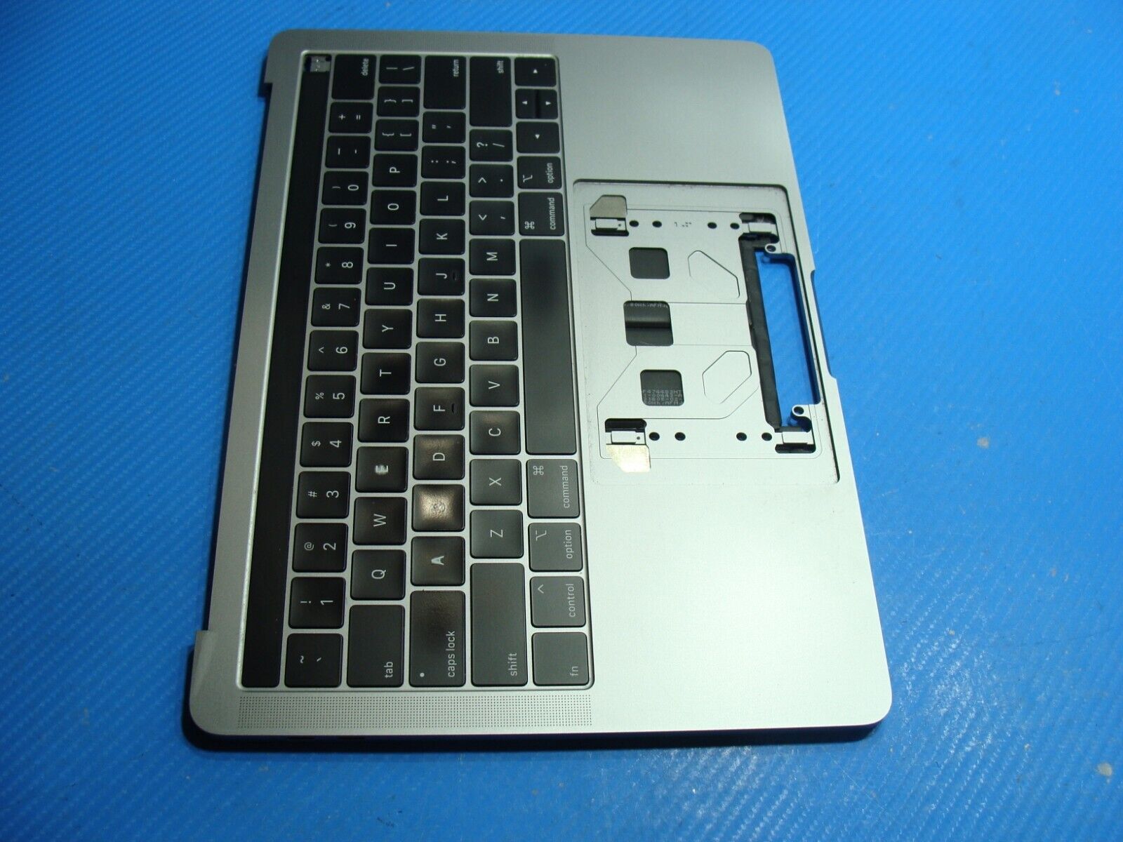 MacBook Pro A1989 13