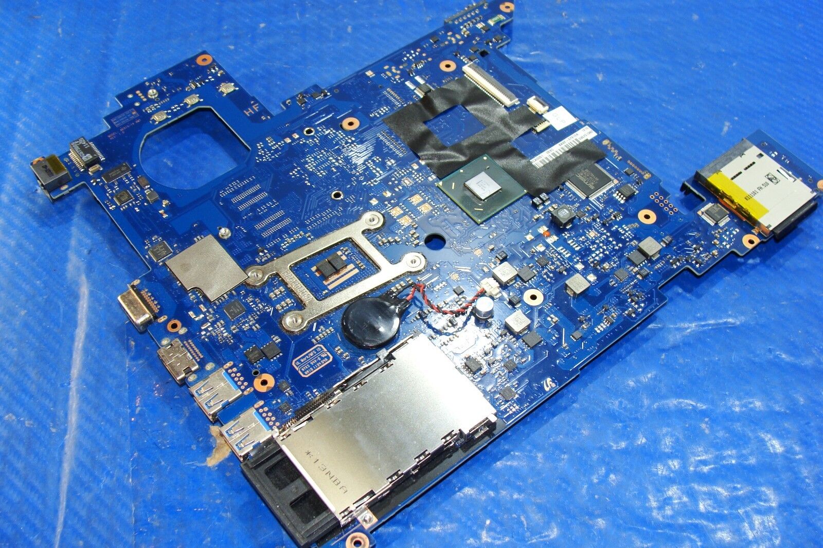 Samsung NP400B4B-A01US 14