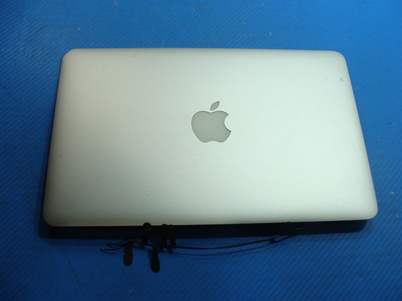 MacBook Air A1465 2012 MD223LL/A 11