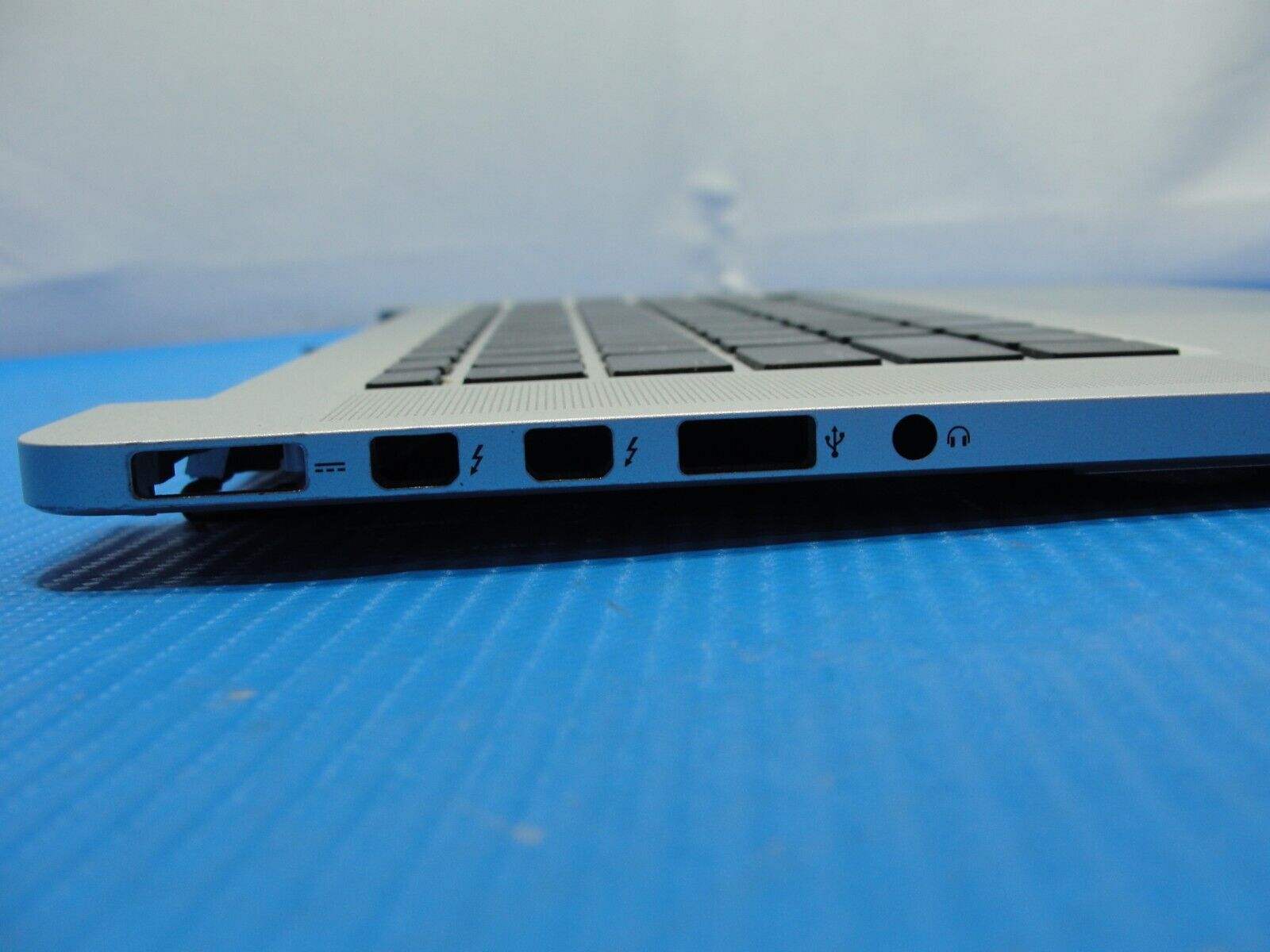 MacBook Pro A1398 2015 MJLT2LL/A 15