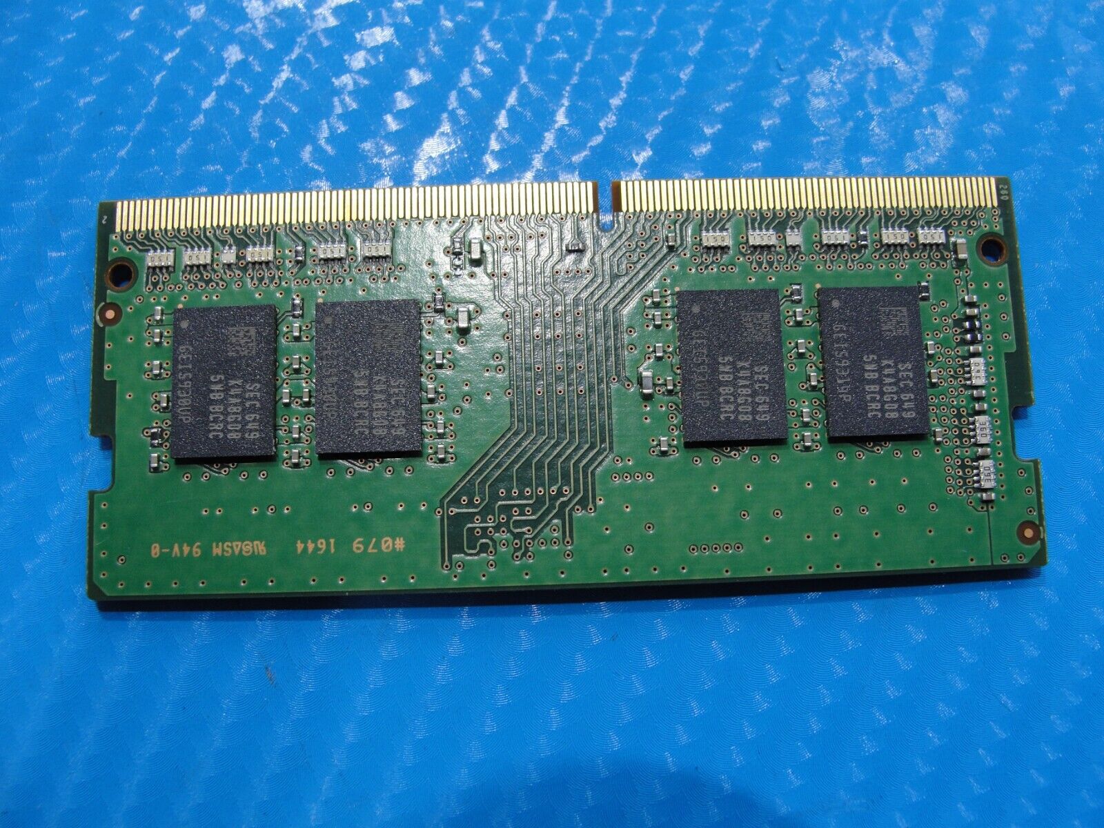 Dell 5580 Samsung 8Gb Memory Ram So-Dimm PC4-2400T M471A1K43BB1-CRC