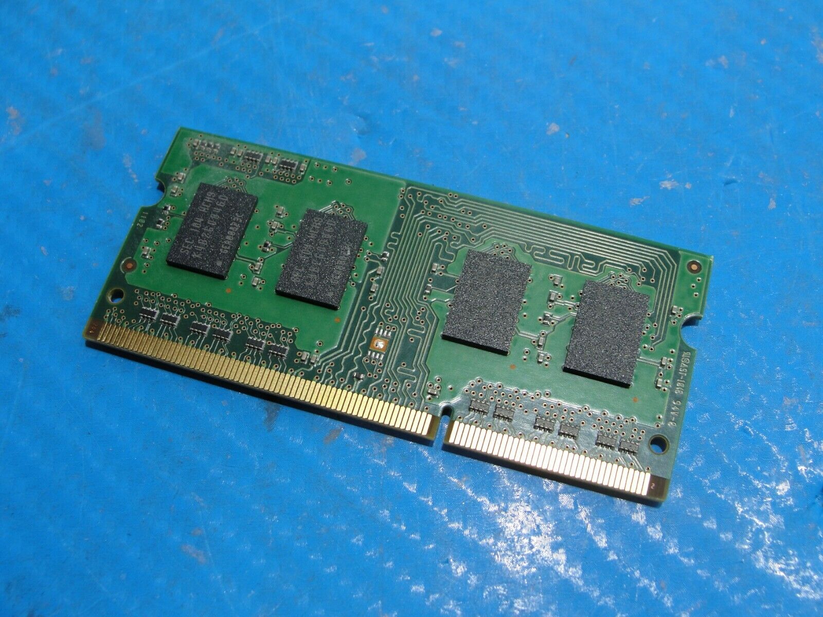 MacBook A1286 Samsung 2GB 1Rx8 PC3-10600S SO-DIMM RAM Memory M471B5773DH0-CH9 #1 Samsung