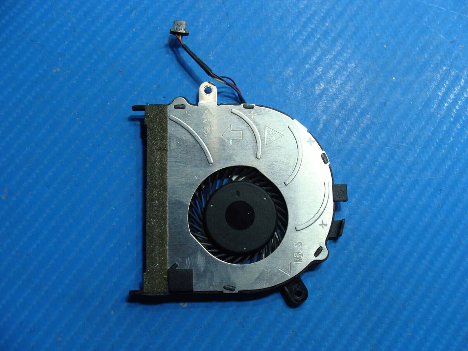 Dell Inspiron 15.6” 15-7568 Genuine Laptop CPU Cooling Fan 3NWRX 023.1003J.0011