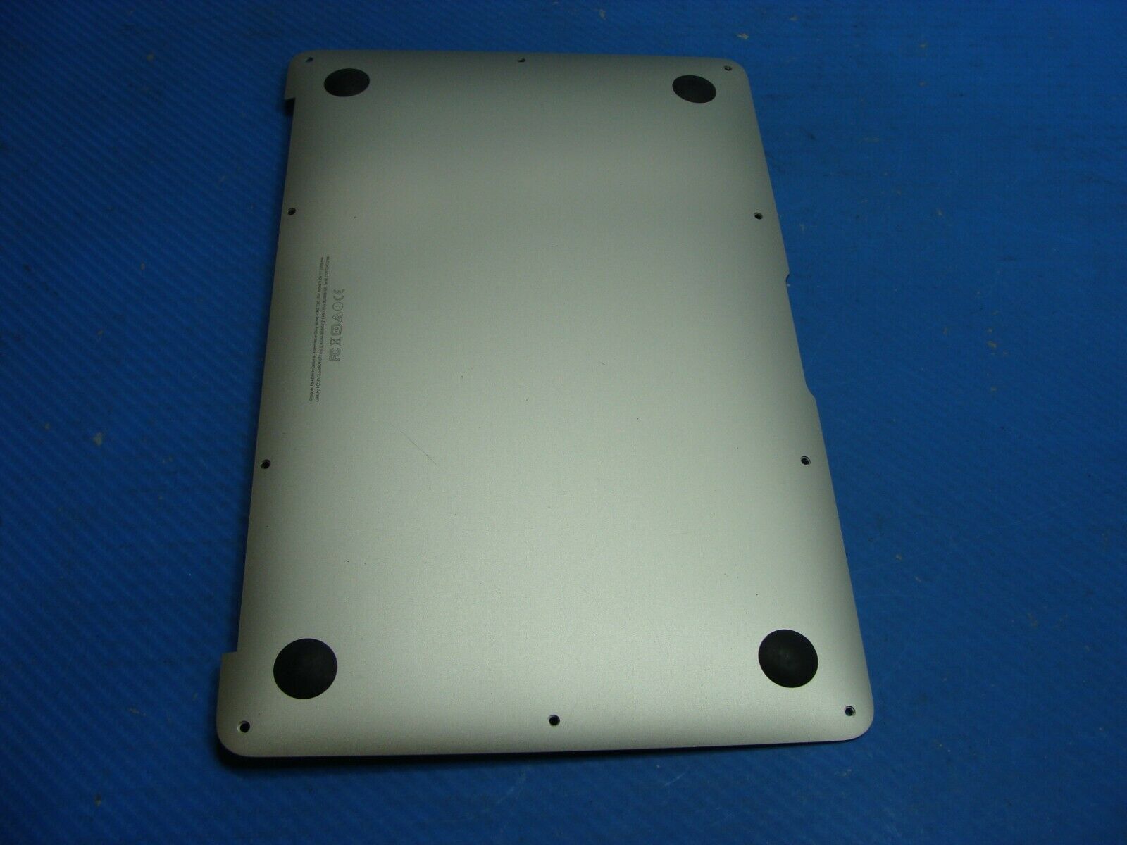 MacBook Air A1465 MJVM2LL/A MJVP2LL/A Early 2015 11