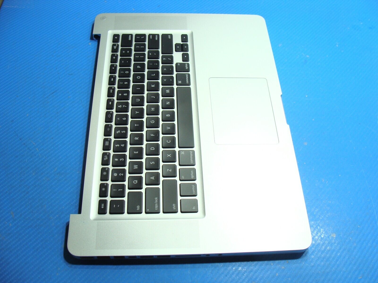 Macbook Pro 15” A1286 Mid 2012 MD103LL/A Top Case w/Keyboard TrackPad 661-6509