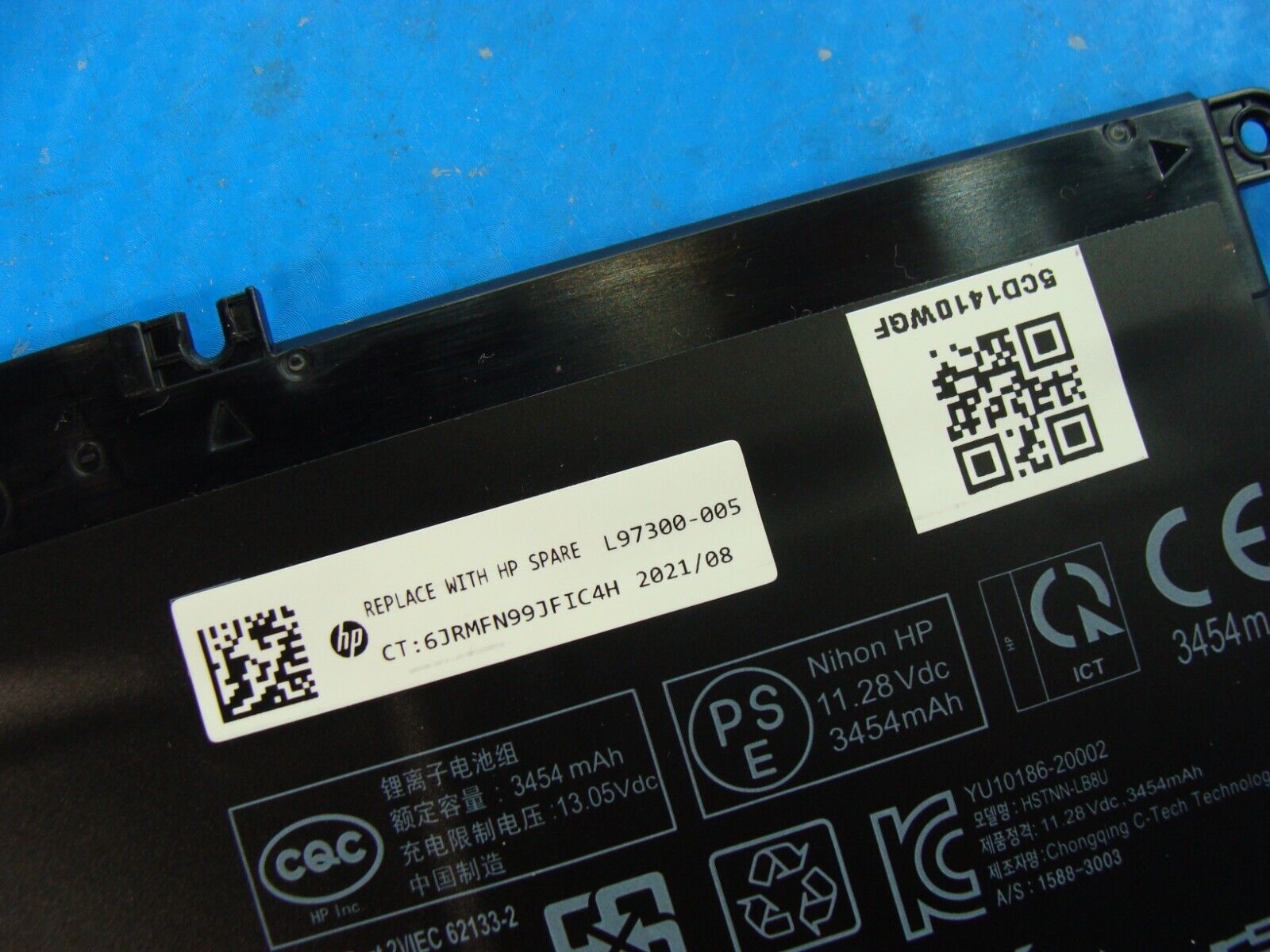 HP Pavilion 15-eg0025nr 15.6