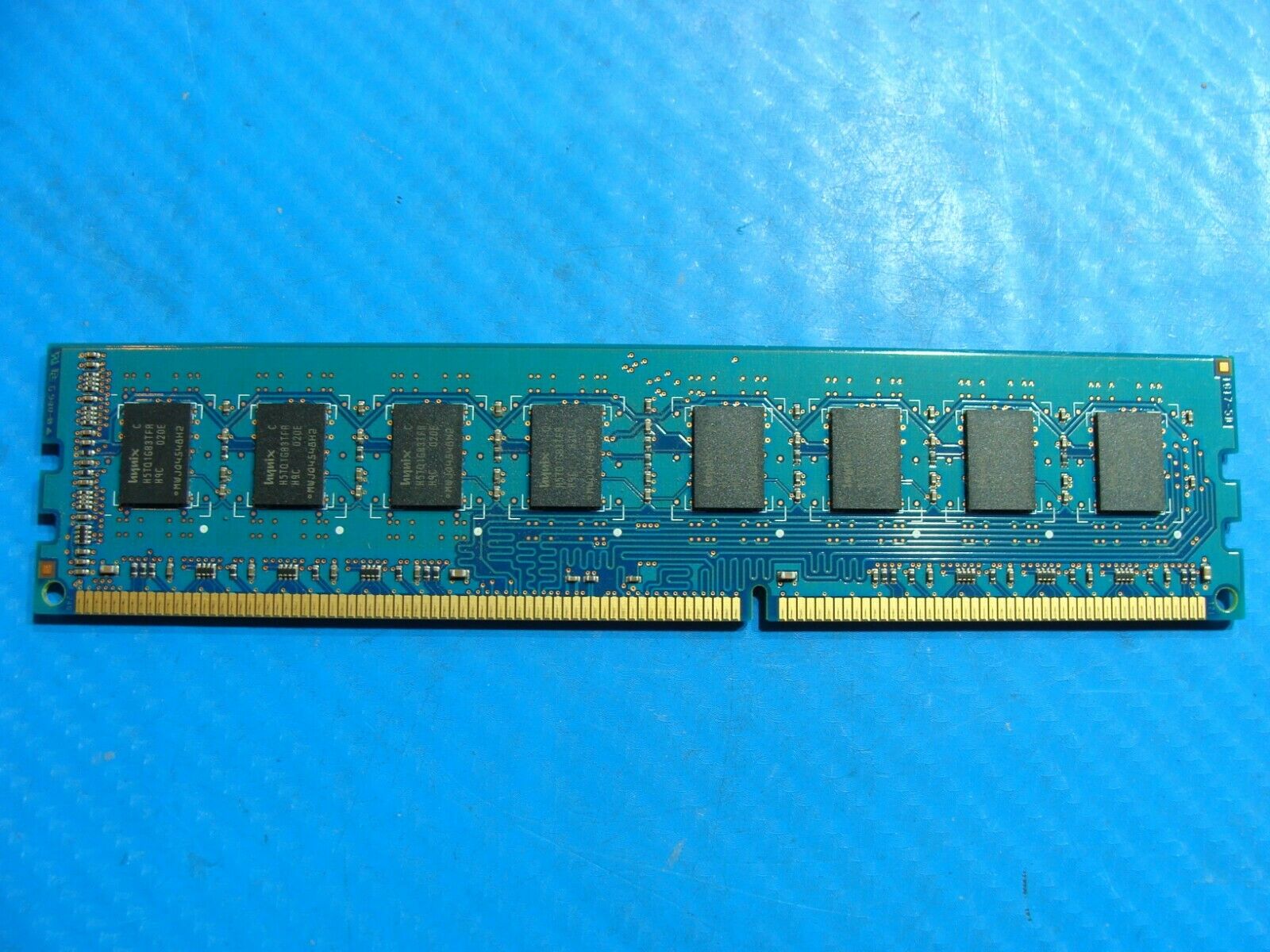 Dell 8100 Dimm Hynix 2GB Memory PC3-10600U-9-10-B0 HMT125U6BFR8C-H9 