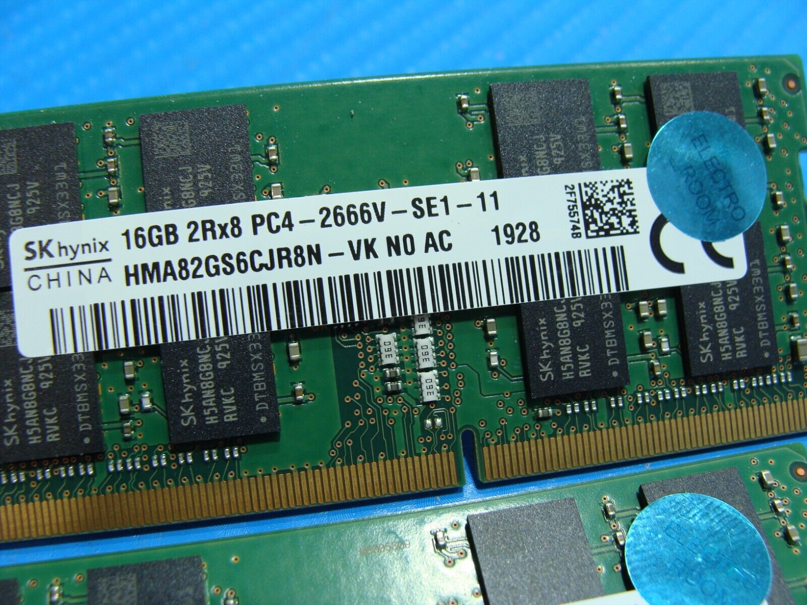 Lenovo P1 SK hynix 32GB 2x16GB SODIMM PC4-2666V Memory RAM HMA82GS6CJR8N-VK