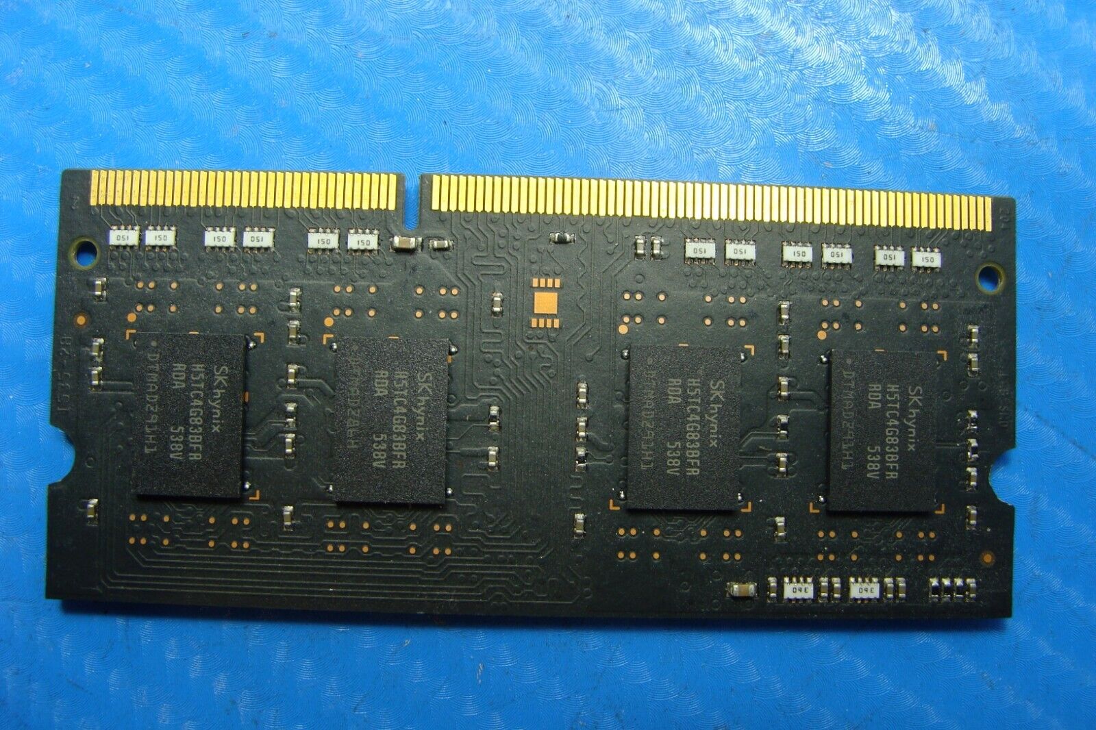 Apple A1278 So-Dimm SK Hynix 4Gb Memory pc3l-14900s-13-13-b4 hmt451s6bfr8a-rd