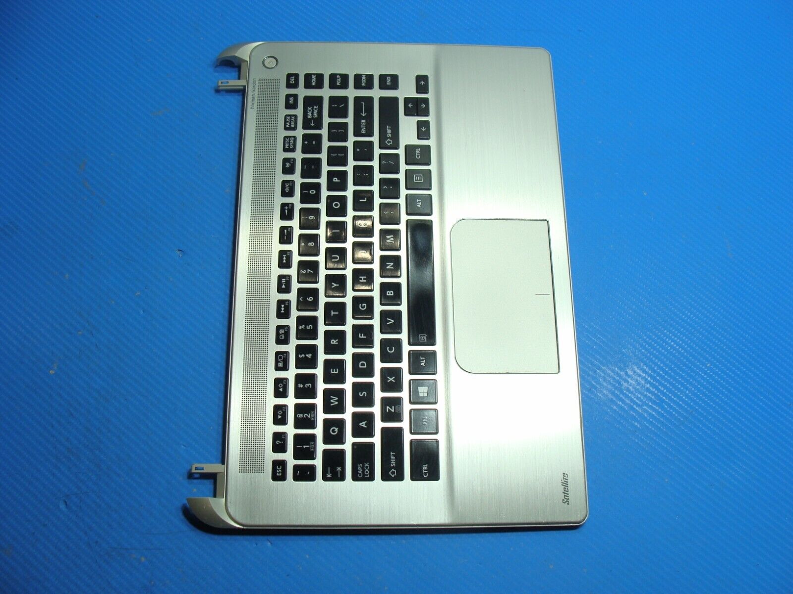 Toshiba Satellite E45-B 14