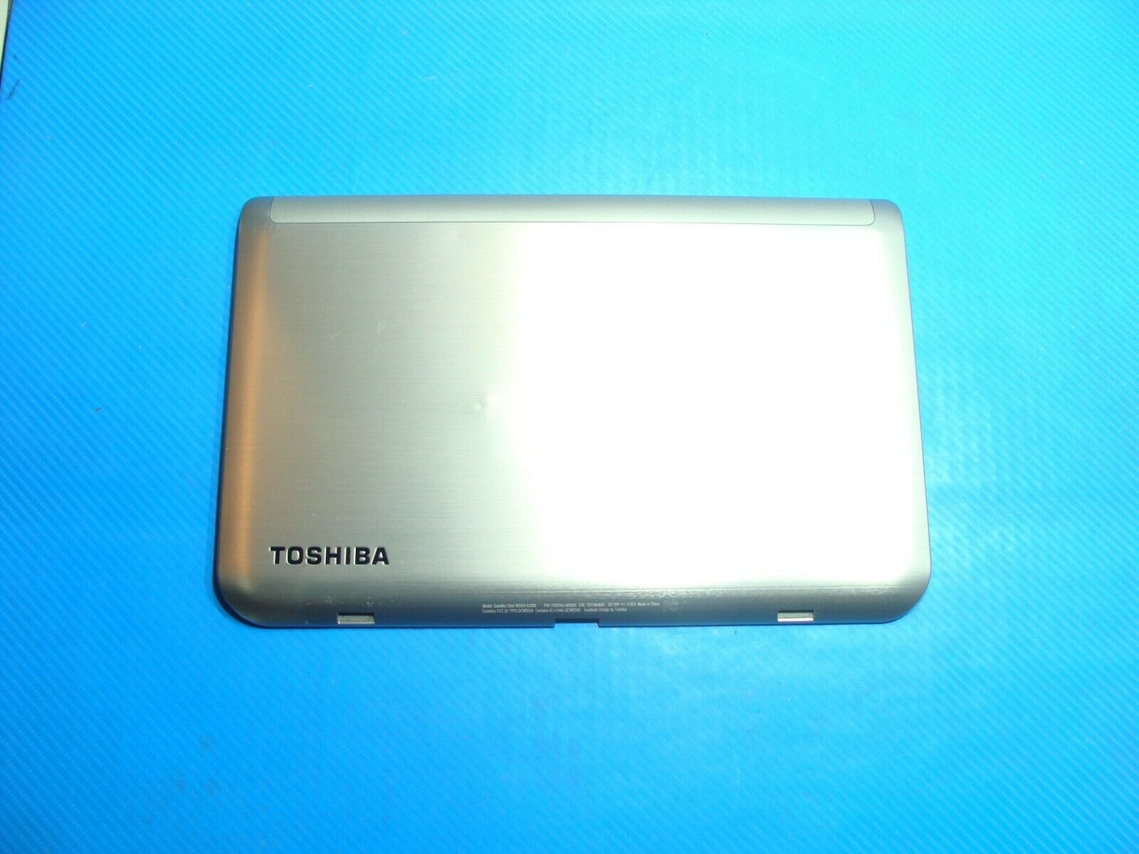 Toshiba Satellite Click W35Dt-A3300 13.3