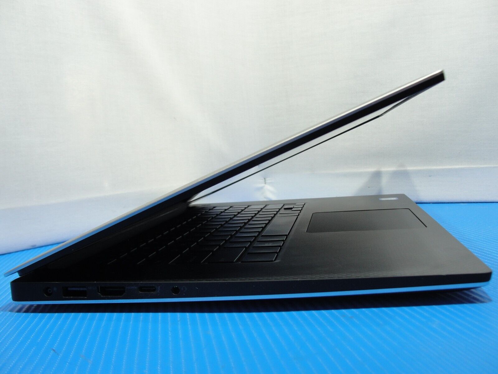 Dell Precision 5520 15.6