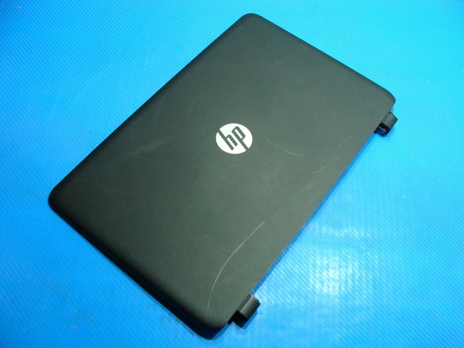 HP Notebook 15-f215dx 15.6