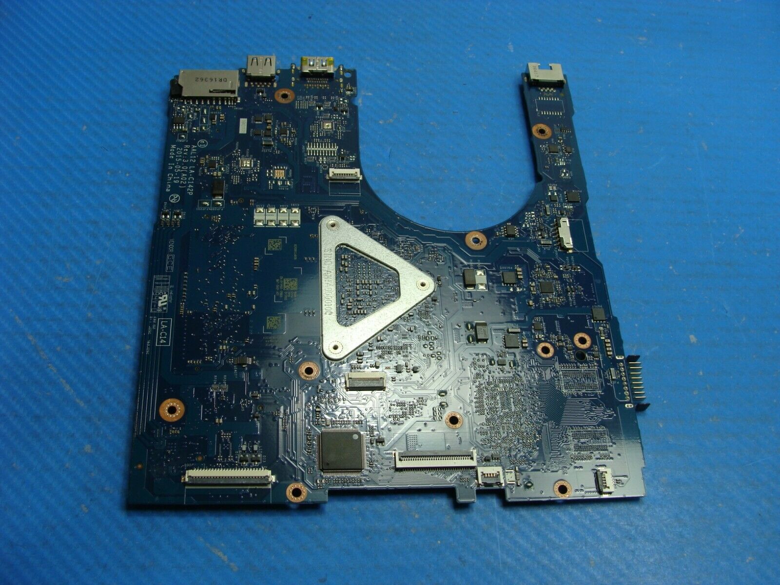 Dell Inspiron 15-5555 15.6