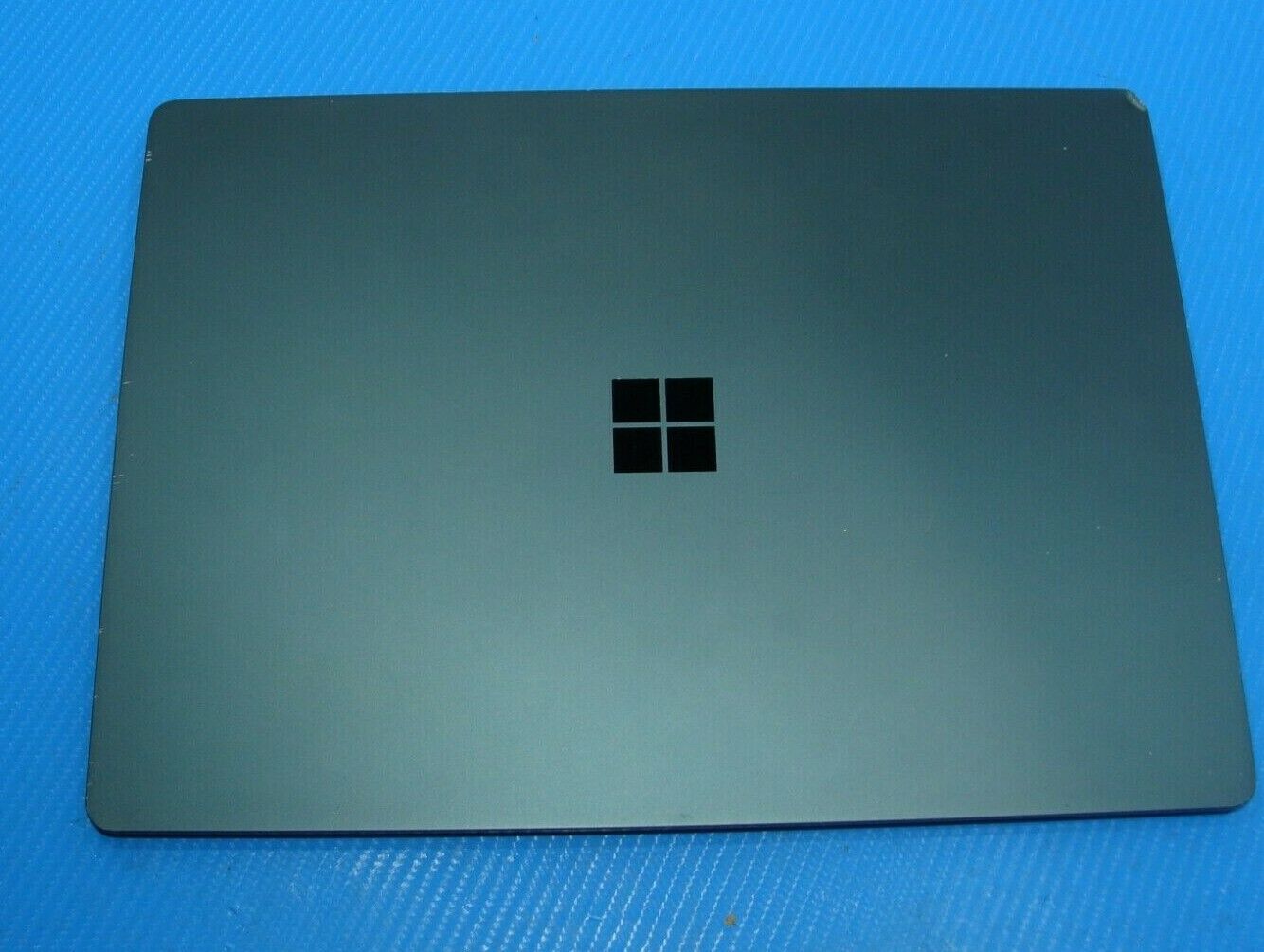 Microsoft Surface Laptop 2 13.5