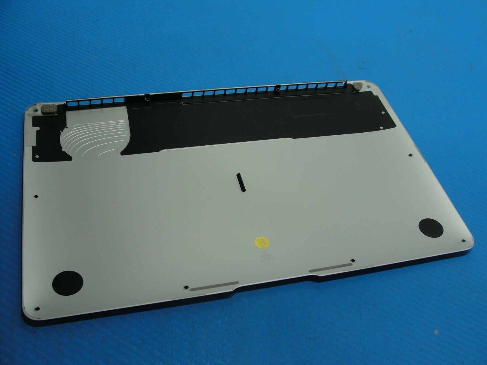 MacBook Air A1465 MJVM2LL/A MJVP2LL/A Early 2015 11